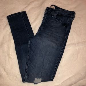 dark-medium wash skinny jeans